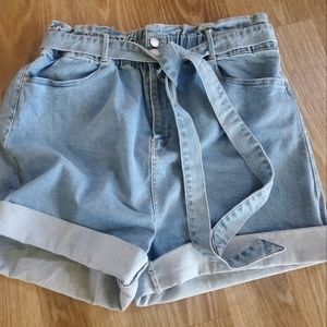 Denim paperbag waist shorts